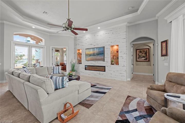 20296  Leopard  LN, Estero, FL 33928