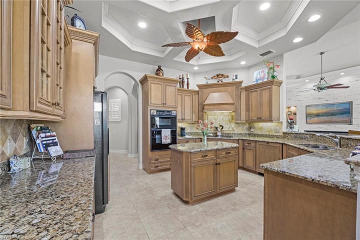 20296  Leopard  LN, Estero, FL 33928