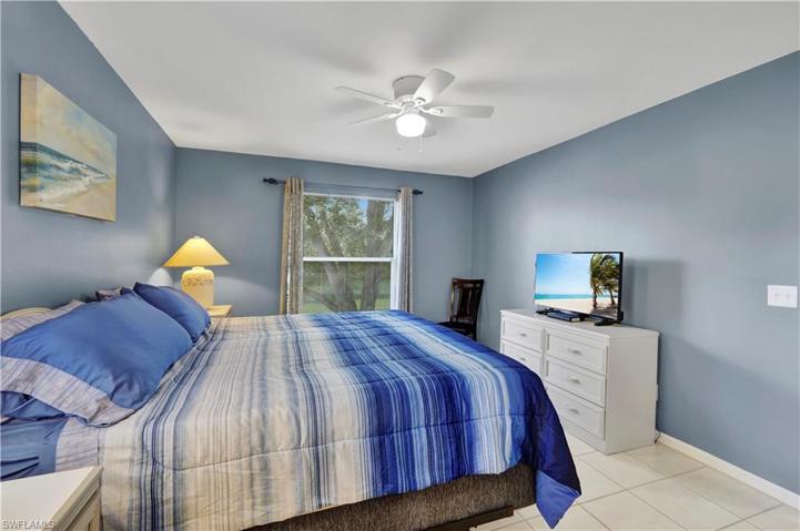 289  Robin Hood  CIR, Naples, FL 34104