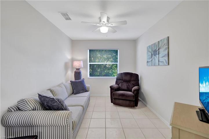 289  Robin Hood  CIR, Naples, FL 34104