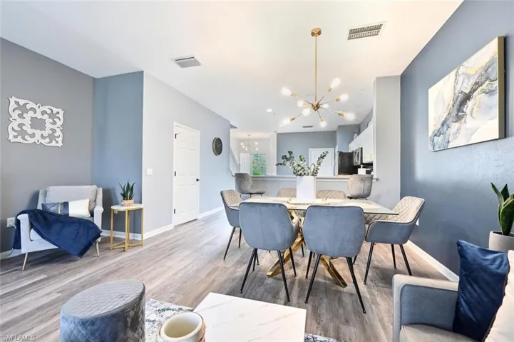 981 Hampton Cir 119, Naples, Florida 34105