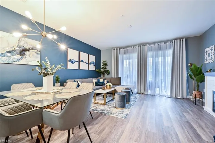 981 Hampton Cir 119, Naples, Florida 34105