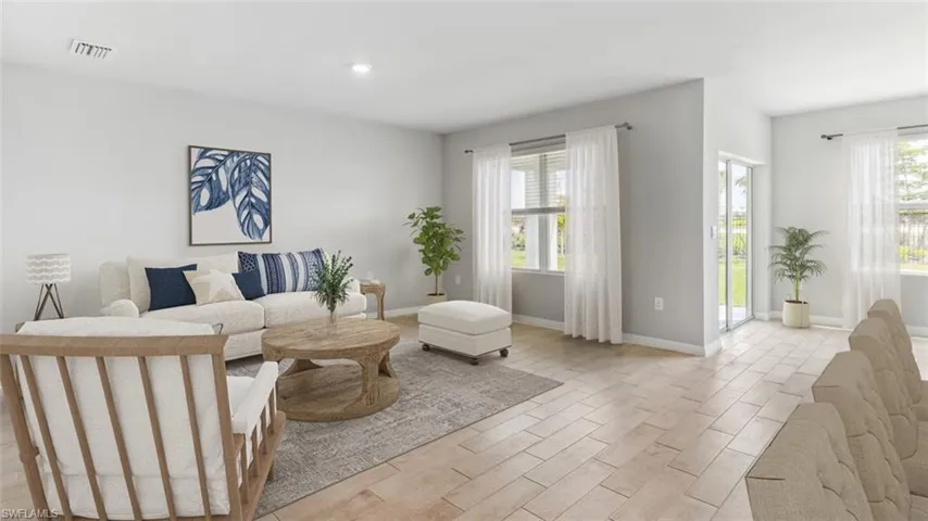 2812  PILLAR CORAL  LN, North Fort Myers, FL 33903