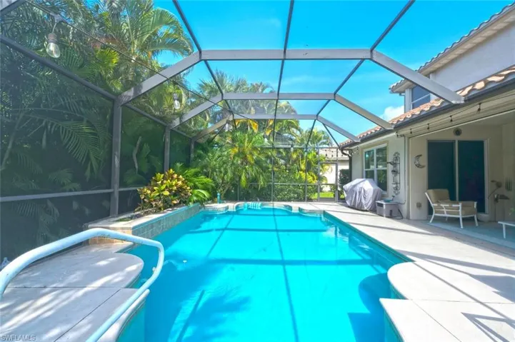 7862 Founders Ln, Naples, Florida 34104