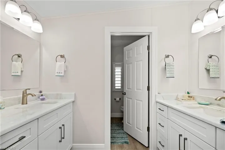 Dual Sinks