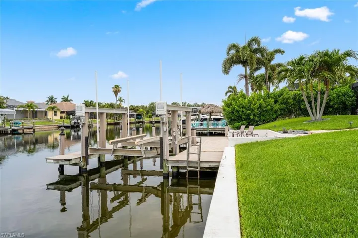 5000 Sw 17th Ave, Cape Coral, Florida 33914