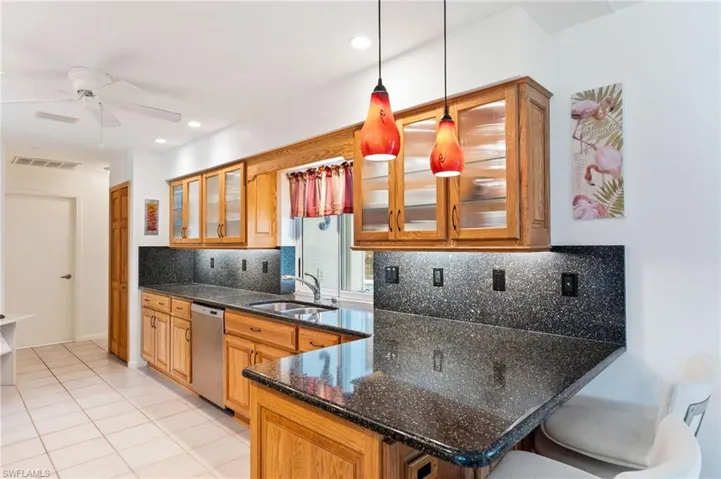 5000 Sw 17th Ave, Cape Coral, Florida 33914