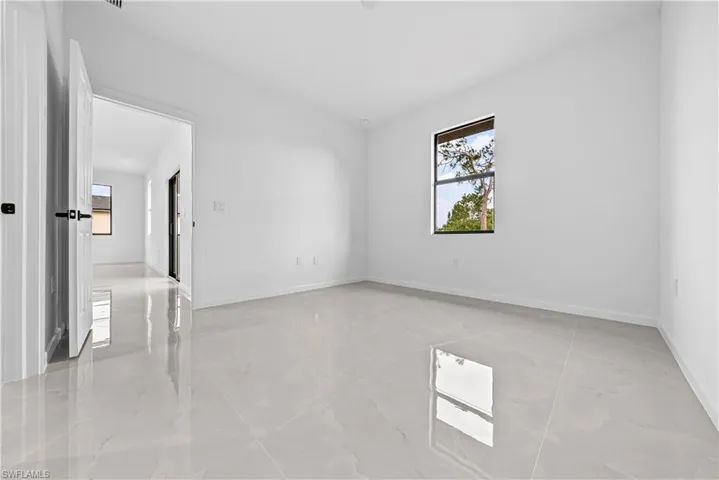 3105  42nd W ST, Lehigh Acres, FL 33971