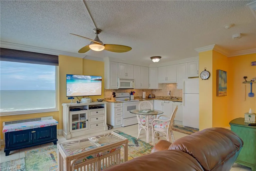 7360 Estero BLVD, Fort Myers Beach, FL 33931,225061321