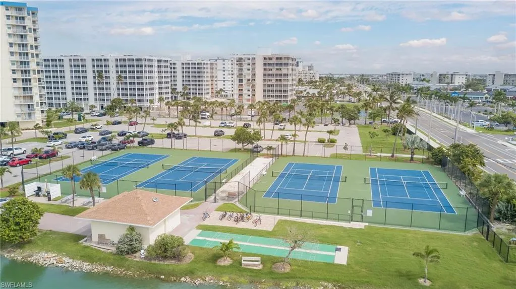 7360 Estero BLVD, Fort Myers Beach, FL 33931,225061321