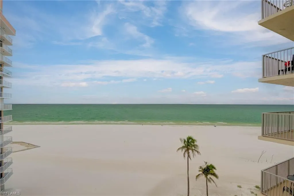 7360 Estero BLVD, Fort Myers Beach, FL 33931,225061321