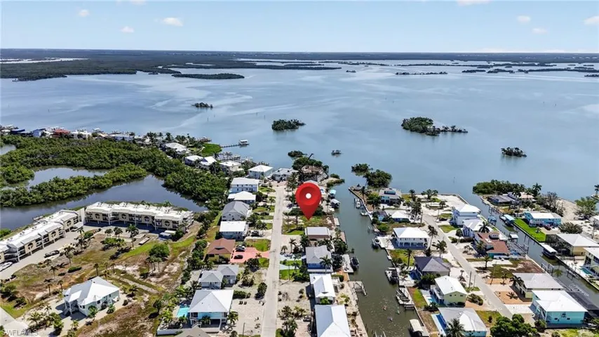 21581 Widgeon Ter, Fort Myers Beach, Florida 33931