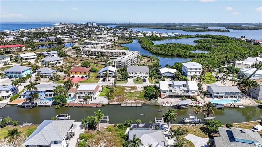 21581 Widgeon Ter, Fort Myers Beach, Florida 33931