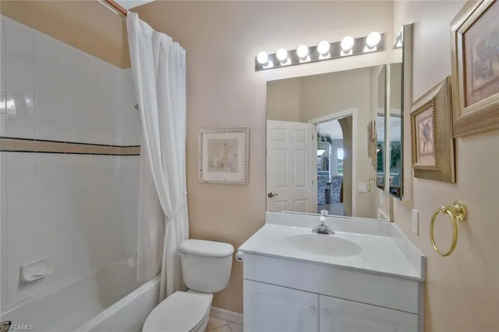 12732 Fox Ridge Dr, Bonita Springs, Florida 34135