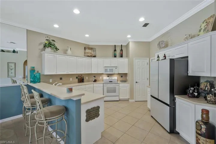 12732 Fox Ridge Dr, Bonita Springs, Florida 34135