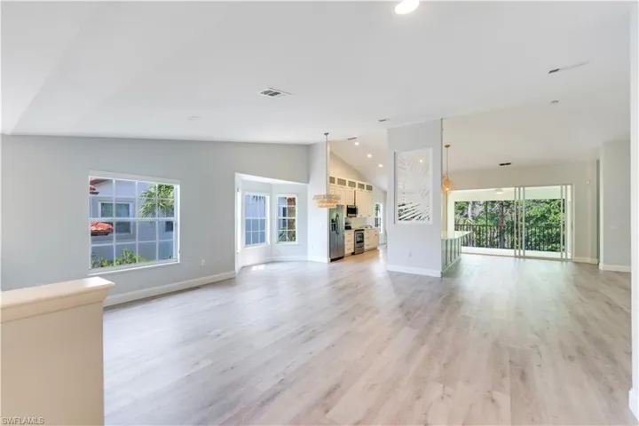 Renovated, spacious and private coach home with privacy and preserve views