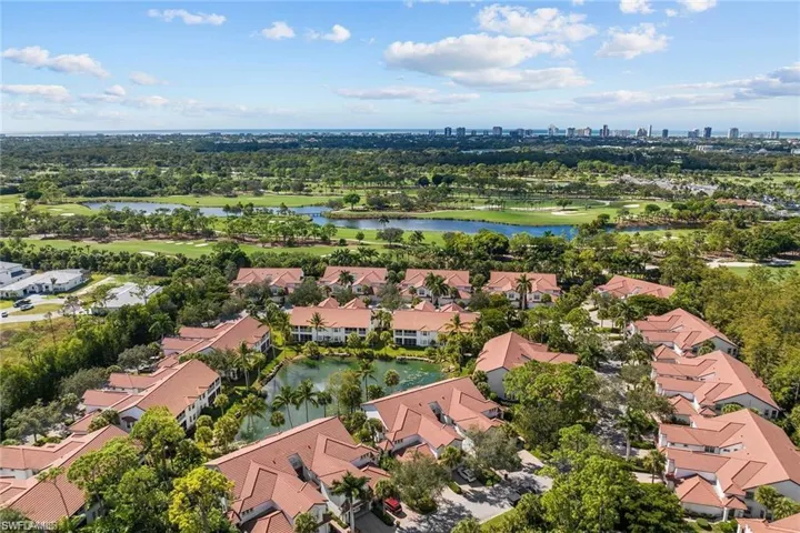 Aerial view of The Colony at Hawksridge