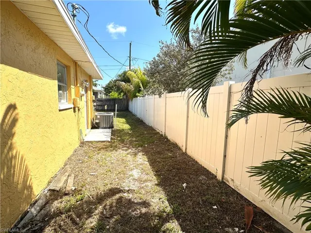 9017 Pomelo Rd W, Fort Myers Fl 33967