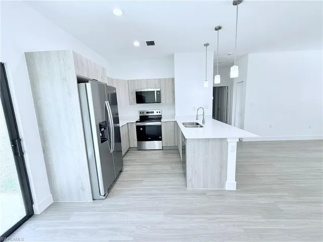2029  JERONIMO  RD, Labelle, FL 33935