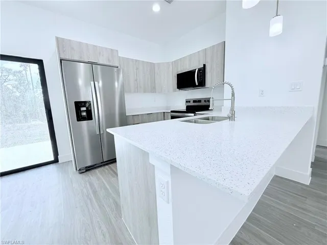 2029  JERONIMO  RD, Labelle, FL 33935