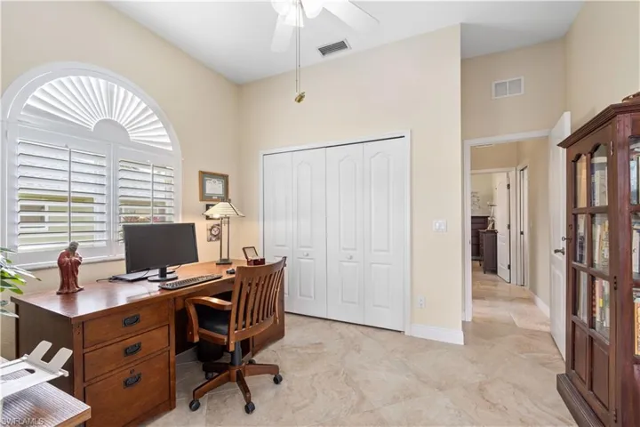 Office / 2nd Guest bedroom