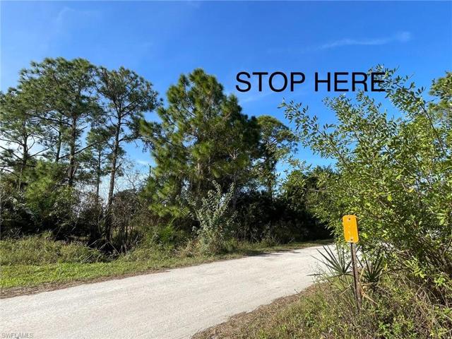 2381  Christopher  LN, Clewiston, FL 33440