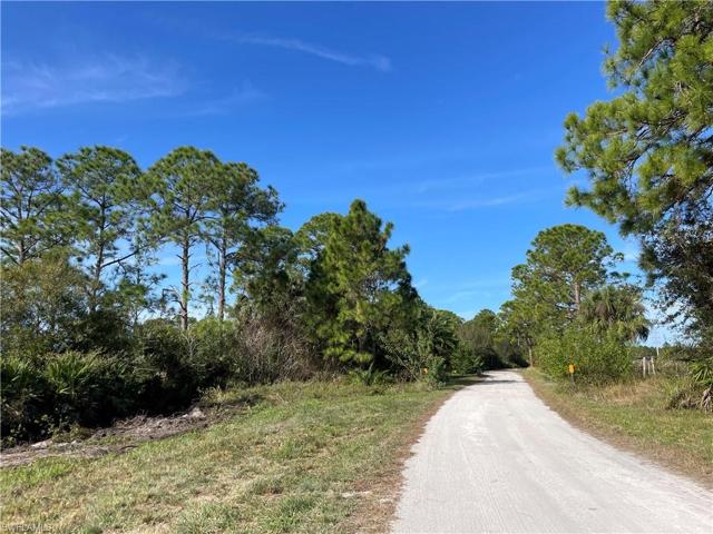 2381  Christopher  LN, Clewiston, FL 33440