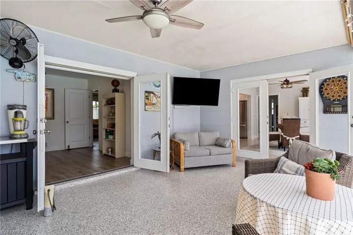 Covered Lanai 2 French doors into home