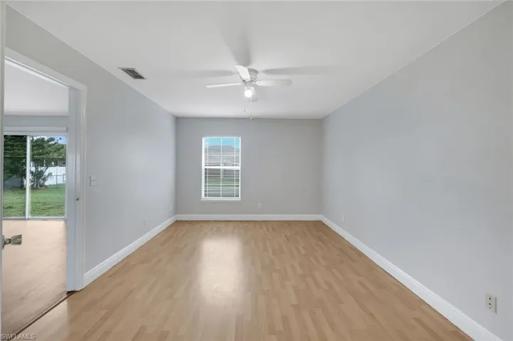 1409 Sw 11th Pl, Cape Coral, Florida 33991