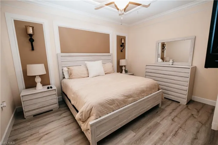 9596  Trevi  CT, Naples, FL 34113