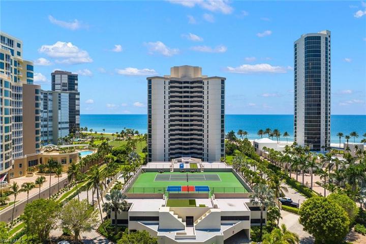 Esplanade Club at Park Shore
