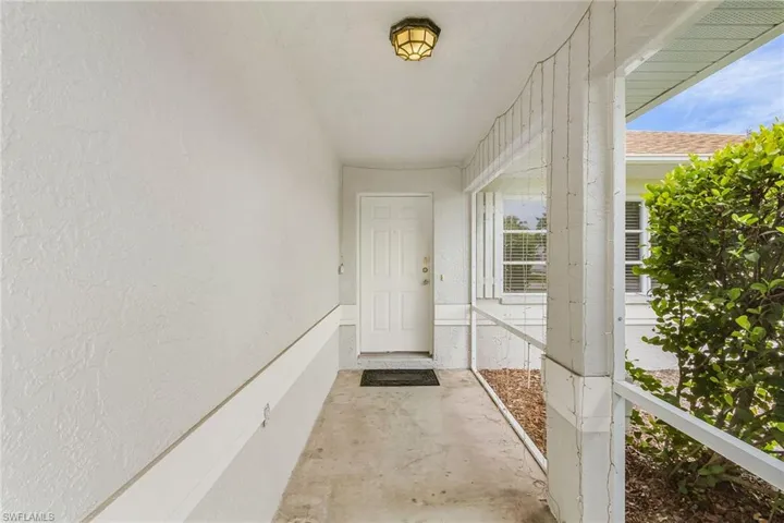 27670  Tierra Del Sol  LN, Bonita Springs, FL 34135