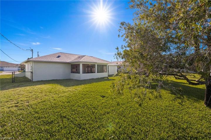 3316 SW 8th CT, CAPE CORAL FL 33914
