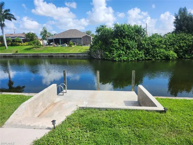 1707 Sw 2nd Ter, Cape Coral, Florida 33991
