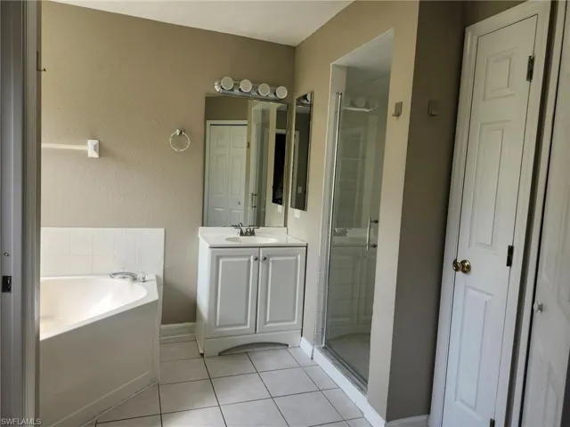 1707 Sw 2nd Ter, Cape Coral, Florida 33991