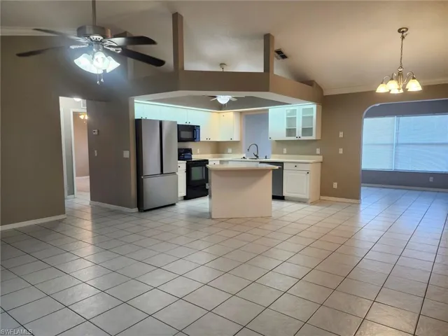 1707 Sw 2nd Ter, Cape Coral, Florida 33991