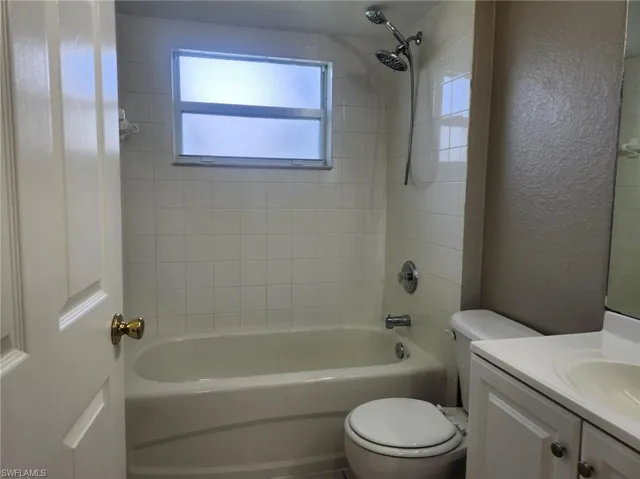 1707 Sw 2nd Ter, Cape Coral, Florida 33991