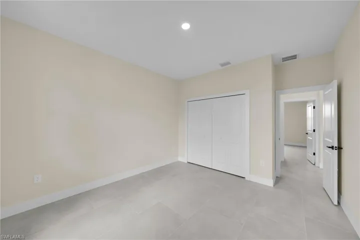 810 Carlfield Ave, Lehigh Acres, Florida 33971
