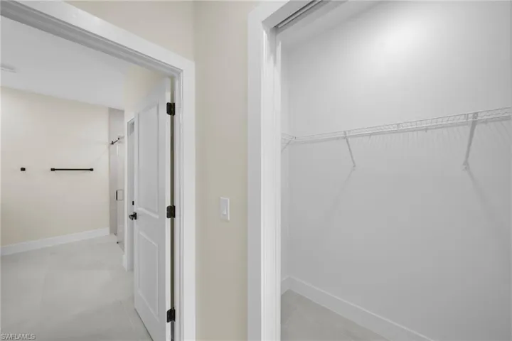 810 Carlfield Ave, Lehigh Acres, Florida 33971