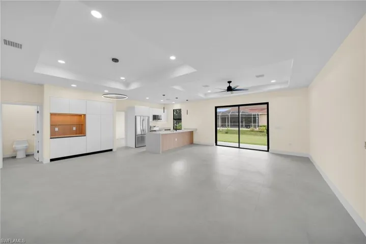 810 Carlfield Ave, Lehigh Acres, Florida 33971