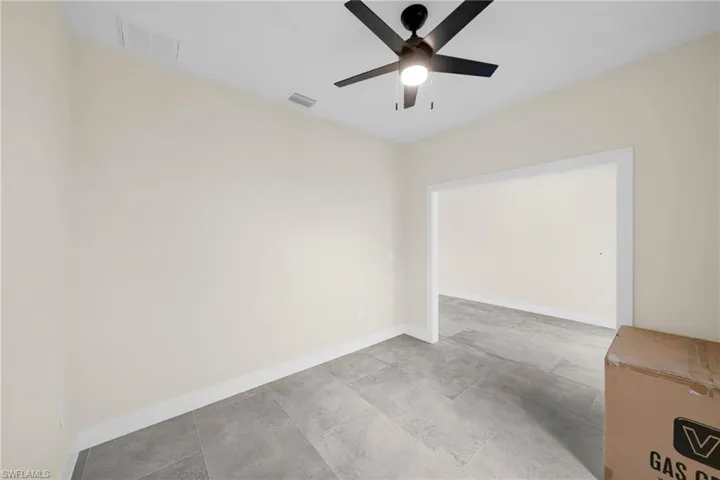 810 Carlfield Ave, Lehigh Acres, Florida 33971