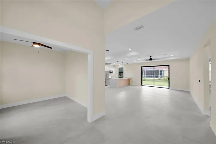 810 Carlfield Ave, Lehigh Acres, Florida 33971