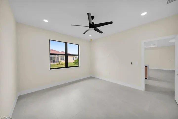810 Carlfield Ave, Lehigh Acres, Florida 33971