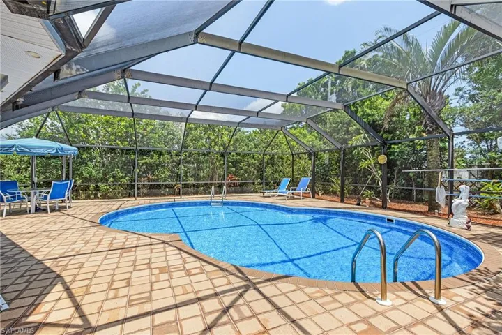 Screened Pool