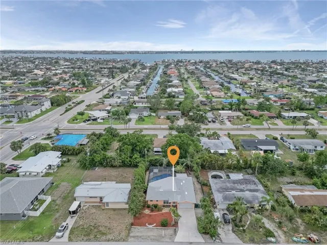 734 Sharar Ct, Cape Coral Fl 33904