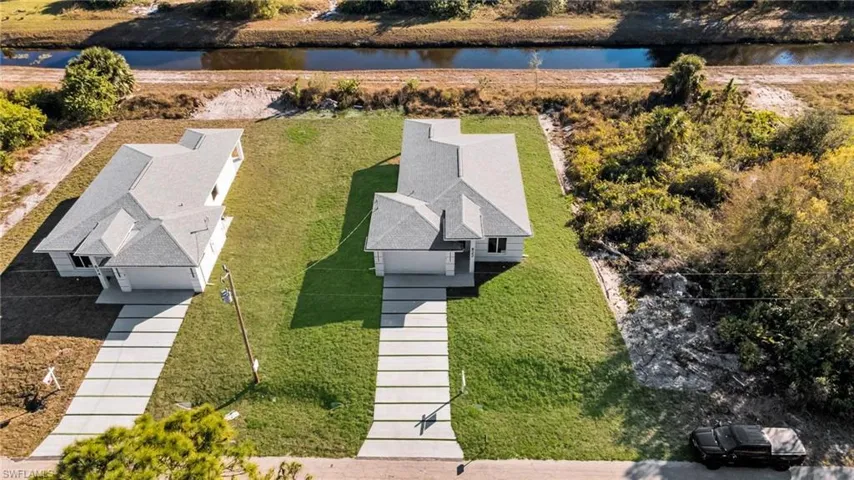 822  Chemstrand E ST, Lehigh Acres, FL 33974