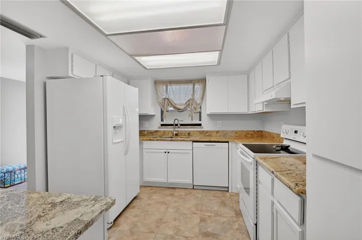 75 Saint Andrews Blvd A100, Naples, Florida 34113
