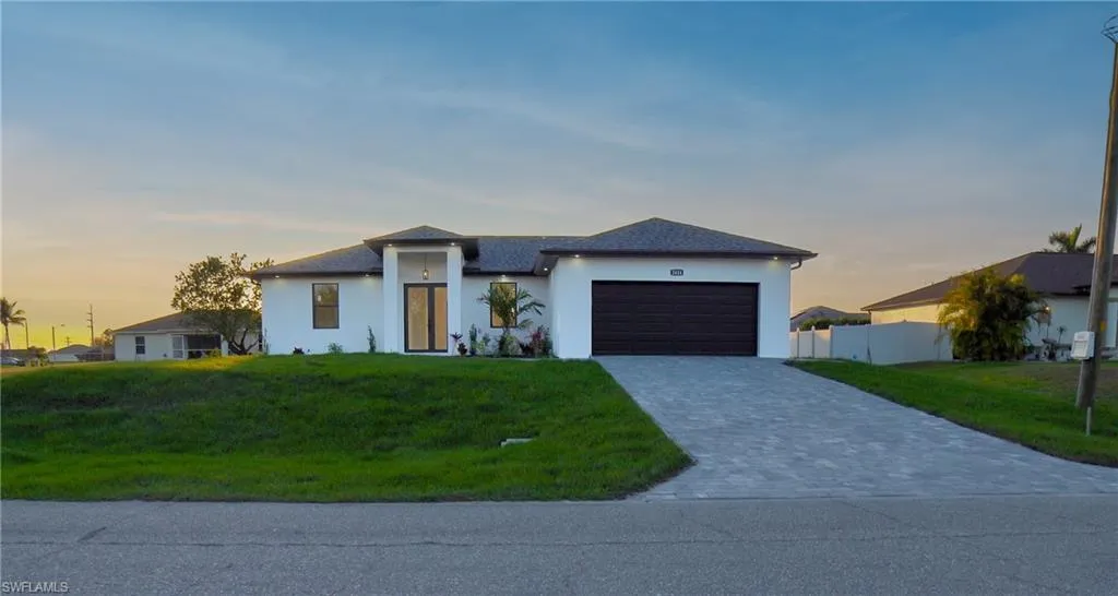 2424 24 AVE, Cape Coral, FL 33909,224024857