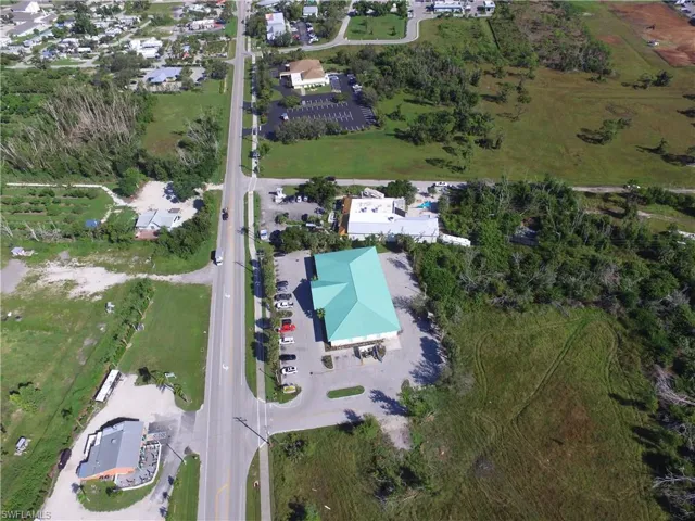 Aerial view of property and surrounding area