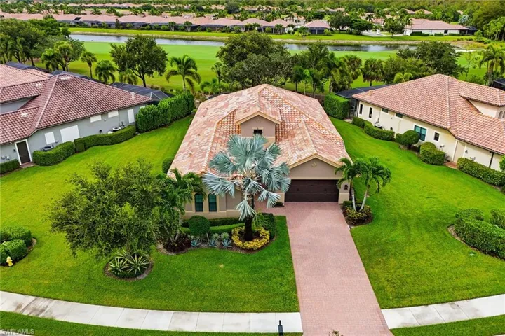 12465 Lockford Ln, Naples, Florida 34120
